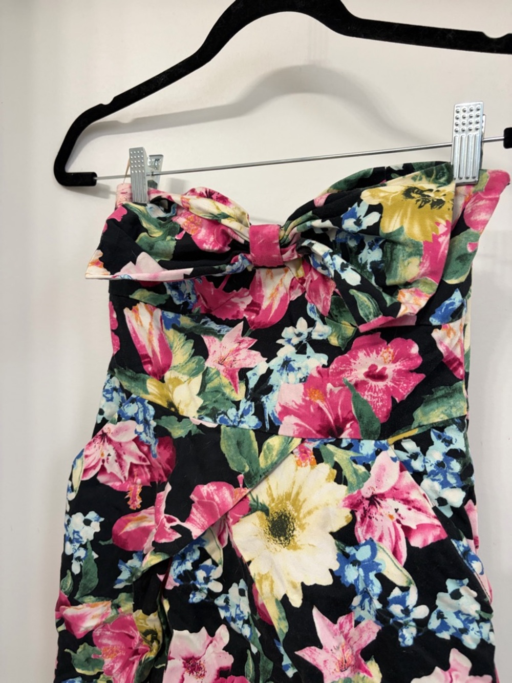 Vintage Strapless Floral Bodycon Dress‎ - Black, Pink, Yellow, Blue - Picture 3 of 8